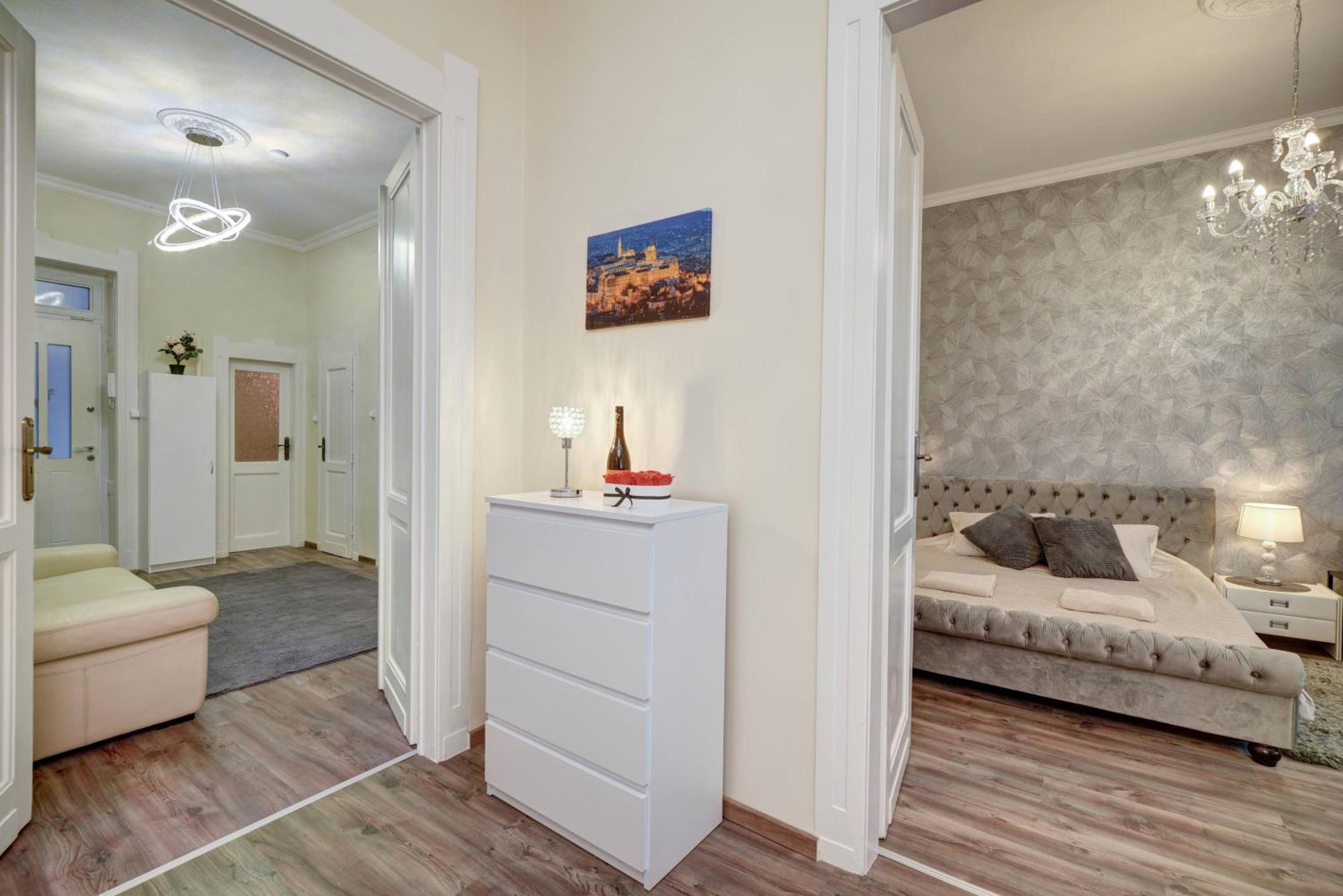 Buda Center Apartment Budapest Exterior photo